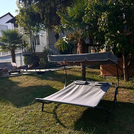 Privates Ferienhaus Mit Pool & Whirlpool Zentral In Bad Dürkheim Buitenkant foto