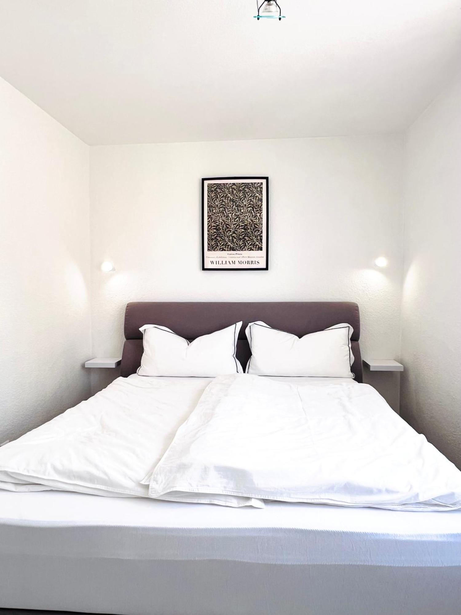 Privates Ferienhaus Mit Pool & Whirlpool Zentral In Bad Dürkheim Buitenkant foto